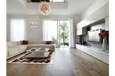 Tricolor cowhide rug