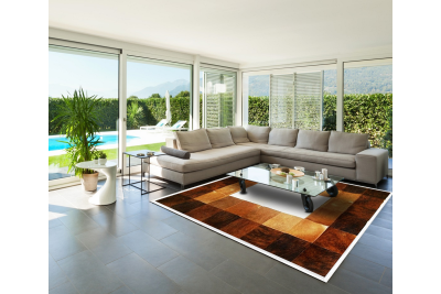 Tricolor cowhide rug with white core