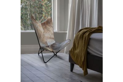 Butterfly 2020 light brindle cowhide chair - black frame