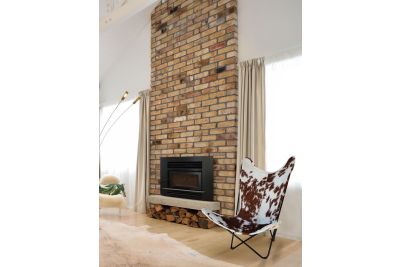 Butterfly 2020 brown and white cowhide chair - black frame