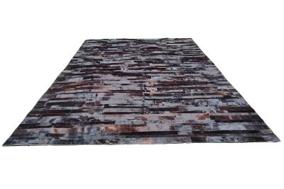 Chocolate Stripes Cowhide Rug with Parallel Width Design